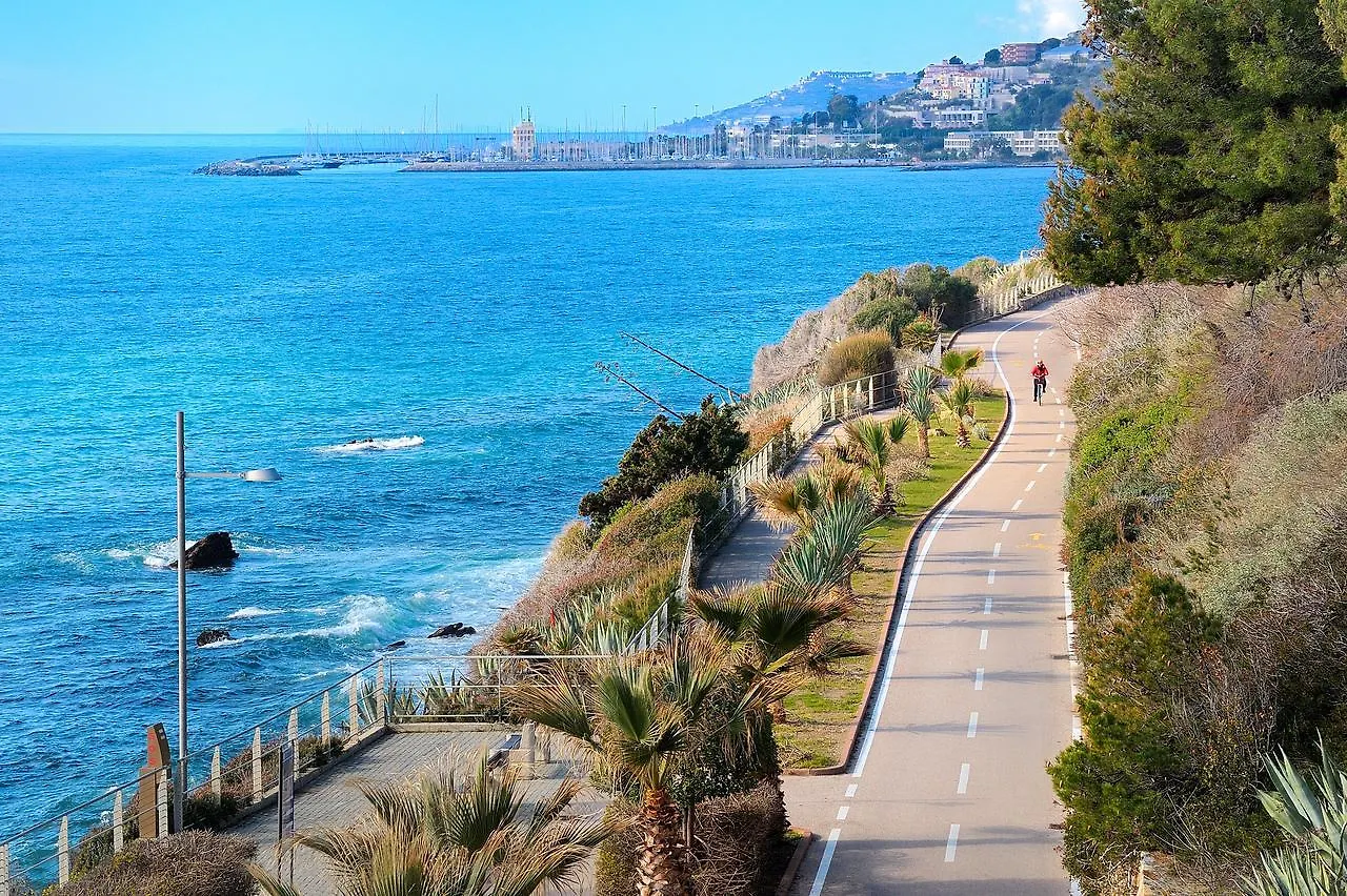 Silvia Degli Aregai Apartment Santo Stefano al Mare 0*,